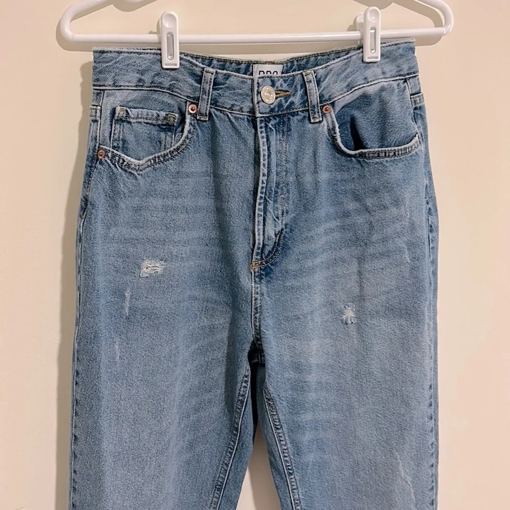 BDG Urban Outfitters High Rise Mom Jeans - Picture 3 of 5